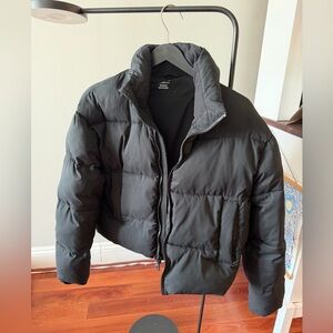 Girlfriend Collective Black Cropped Puffer Jacket Medium